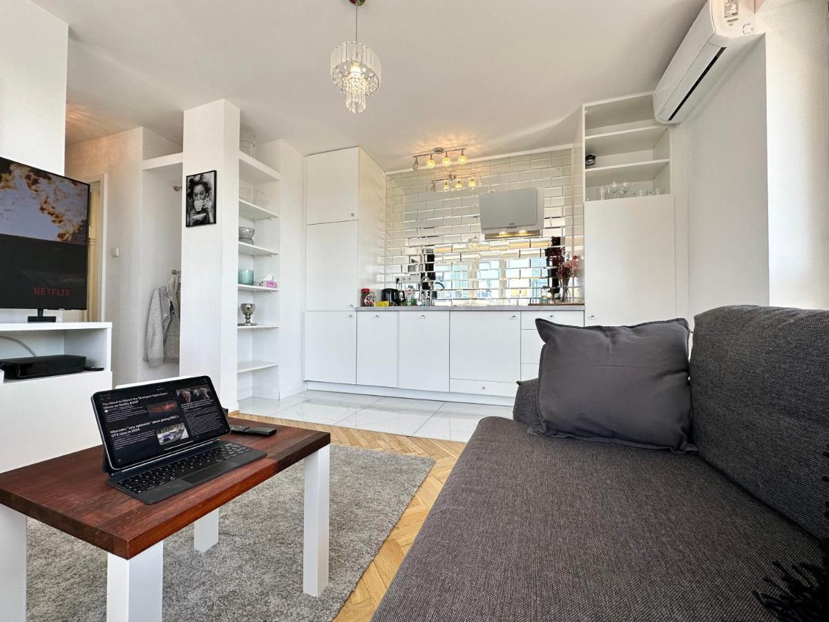 Platinum Metro X2 Wifi 350 Mbs Netflix Hbo Appletv Διαμέρισμα Βαρσοβία Εξωτερικό φωτογραφία